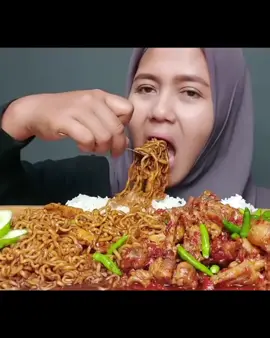 (Yt: Ayutambunan Chunnel)#ayutambunanchannel #mukbangeatingshow #miepedas #asmrsounds #mukbangvideo 