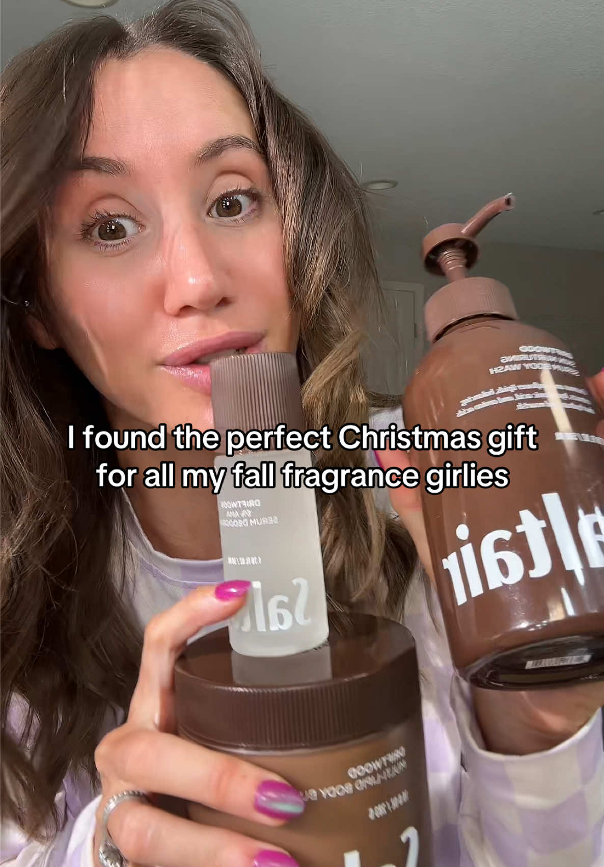 Saltair driftwood review is a 10/10 #saltair #saltairbody #giftideas #bodycare #fallfragrances @Saltair Body 