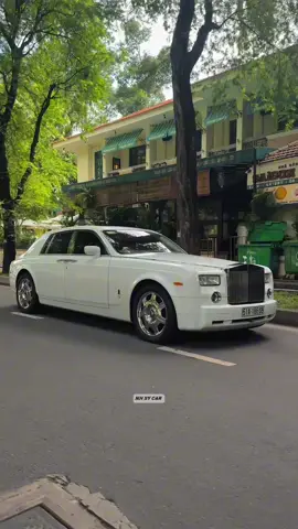 ‘Bóng ma Anh quốc’ Rolls-Royce Phantom 7 năm tuổi vẫn mãi sang trọng và quá đẳng cấp #rollsroyce #supercar #tiktok #nhatlinhsycarr99 