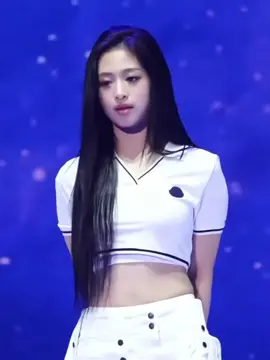 i hope Ahyeon always laughs and is happy even though many haters hate her. i hope many of her fans love her. #fypシ #4u #ahyeon #xyzbca #koreanfansitefriends 