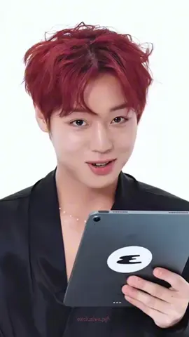 Red hair, golden charm🔥  #parkjihoon #jihoonsoloist #kitchensoldier #parkjihoonwannaone #weakheroclass1 