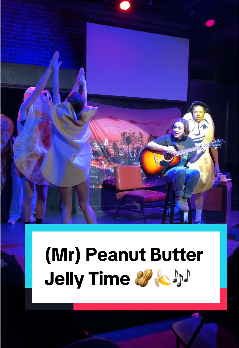 Let’s take a moment to praise our Nut and Savior 🥜🍌🎶🙌 #MoonGoon #MrPeanut #PeanutButterJellyTime #comedy #talkshow  @Chanse McCrary @Angela Giarratana @Patrick McDonald @Josh Fleury @Andrew Santiago @mary lou @Nikki Mckenzie @Skyler Madsen @MaryAnthony @birdclump @Upright Citizens Brigade @ucbcomedy @izzybizzyspider