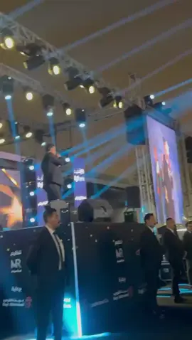 محتاج للأيام والحب الحقيقي الاول #مهند_محسن 