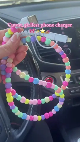 Loveee this phone charger, makes my car so much cuter!!🎀 #phonecharger #caraccessories 