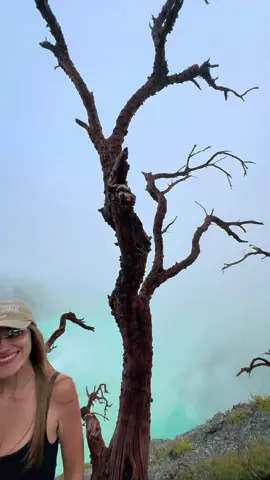 #banyuwangihits #ijenvolcano #ijenkeren #ijengeopark 