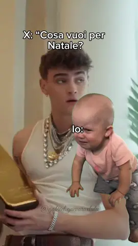 “Cosa vuoi per Natale?”🎄  Magari ricevere QUESTO regalo🫦 #gabrielguevara #meme #funnytiktok #parati @Gabriel Guevara 