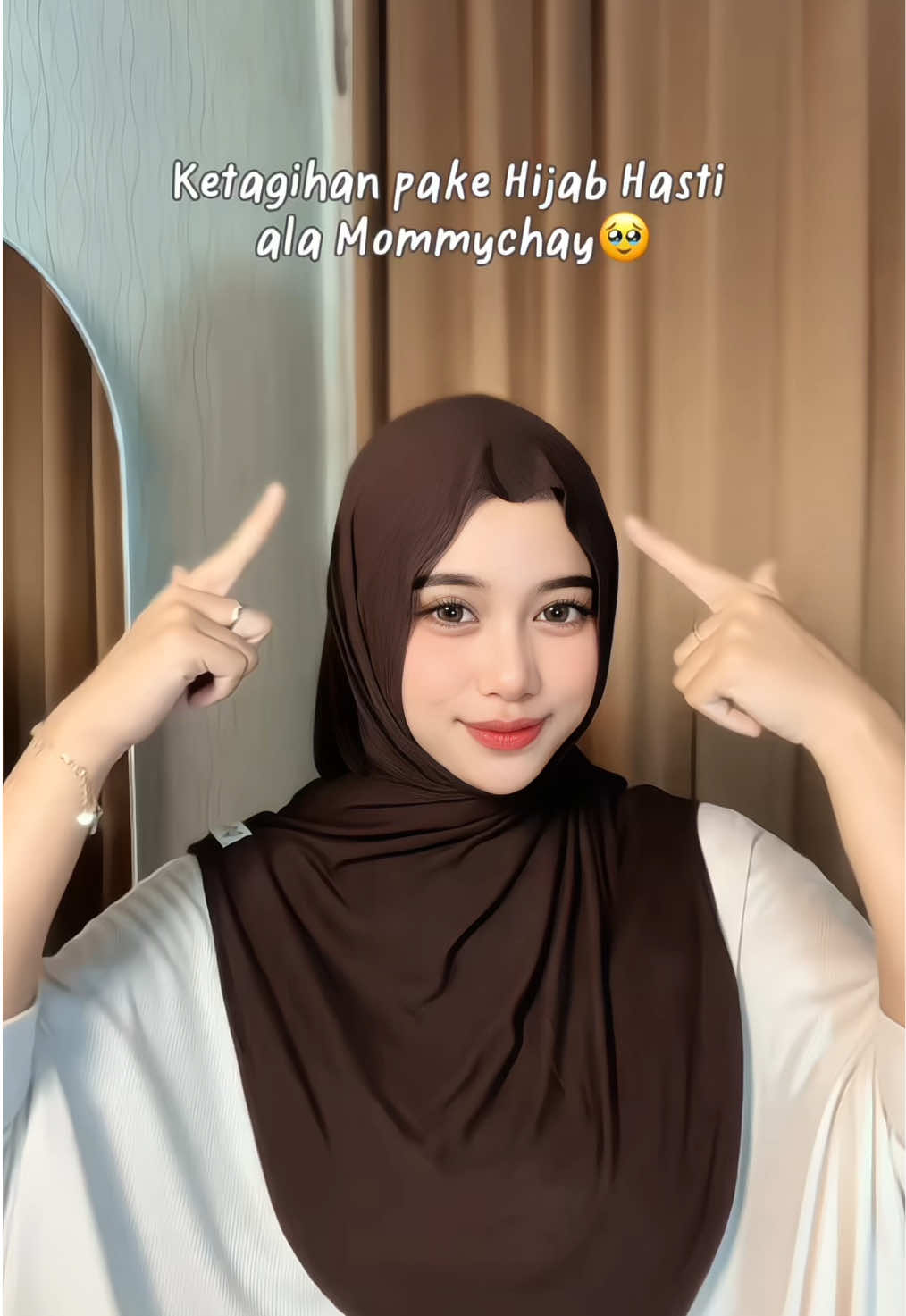 Ketagihan pake Hijab Hasti ala” @Mommychay ternyata gampang banget pakenya kalau udah tau caranya😍 sesuka itu sama Pashmina instan jisoo inner 2in1 ini, cuci kering pake 🥰 #pashminainstan #hijabjisoo #bergoinstan #pashminainner2in1 