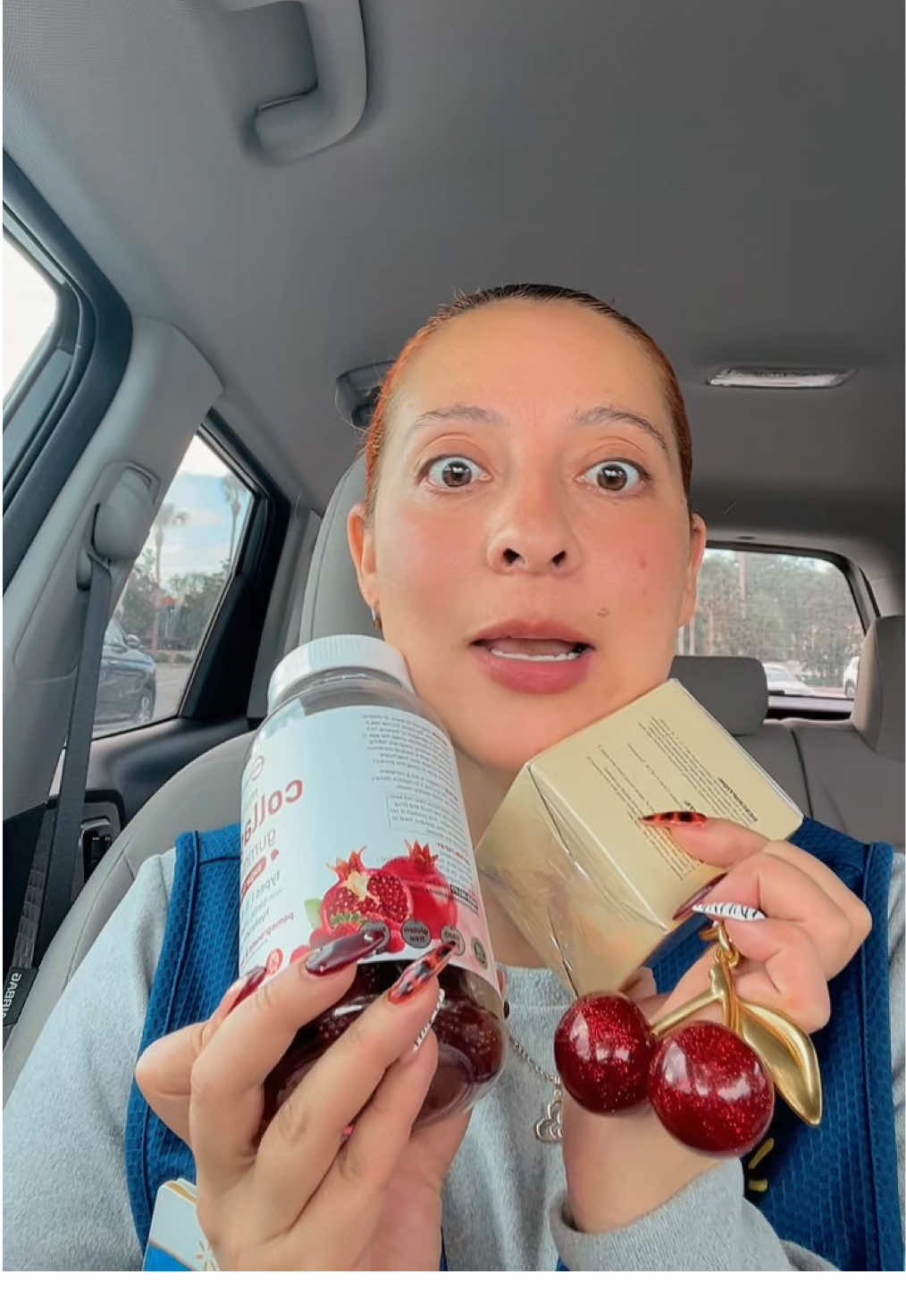 #blackfriday #tiktokshop #colageno #keychain #cherry 