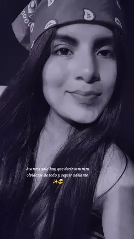 Que de la gente no se vive😏🤫