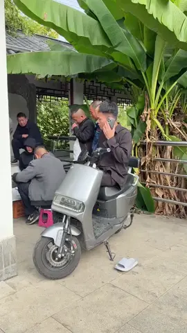 #BalliBotMogis #TrendingReels #TrendingReels #Foryoupage ##FYP #FYP #ViralTikTok #MillionViews #TechMagic #SmartBot #AITrend #RobotVibes #Innovation #ForYou  #ViralVideo  #TikTok #ExposePoint #Team7Bro  #FYP #RelatableContent  #DramaticStory  #EmotionalScene  #Viral #GrowTogether  #exposepoint  #team7bro  #foryoupage #foryou  #account #grow  #video #Viral #4748❣️ #4748❤️ 