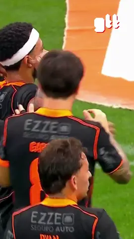 GOL DE MEMPHIS DEPAY DO CORINTHIANS CONTRA GRÊMIO #corinthians #gremio #futebol #brasileirao #memphisdepay