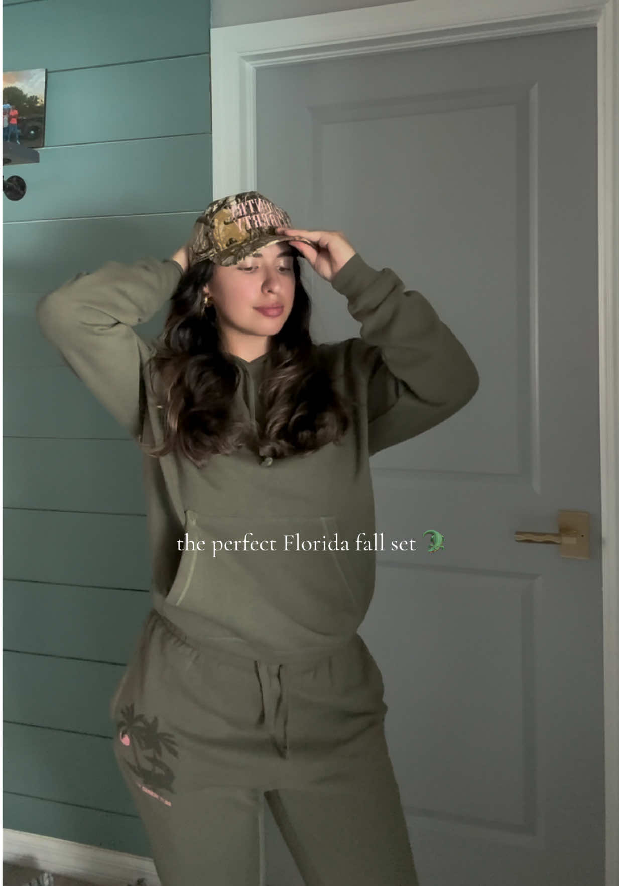 living in this set this fall @Salty Mermaid Swim 🐊💗🌴 #saltymermaid #falloutfits #fallinflorida #outfitideas #fallfashion 