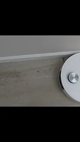 dreame Aqua10 ultra mop roller robot vacuum and mop can vacuum the corner @DreameUS 