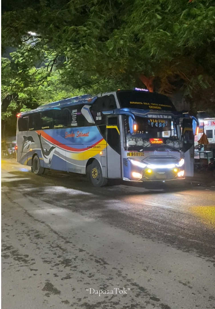 Team purwokerto dengan crew moedanya🤙🔥 || Sumber Selamat W 9681 UZ “KenKai” 🐬🚀🏁 ~ #sumbergrouplovers🤗🐬 #lumbalumbadarat🐬 #fypシ #sumberselamat #videobus @sahabat kenkai w9681uz @DeniCandraAgesta18 @😈WATTER IS BLUE😈 @𝗛 𝗔 𝗟 𝗟 𝗢 𝗗 𝗘 𝗘 @Massandhi @Rovindaputra @🚀 @aji97557 @Korban Wong Tuo Mu 