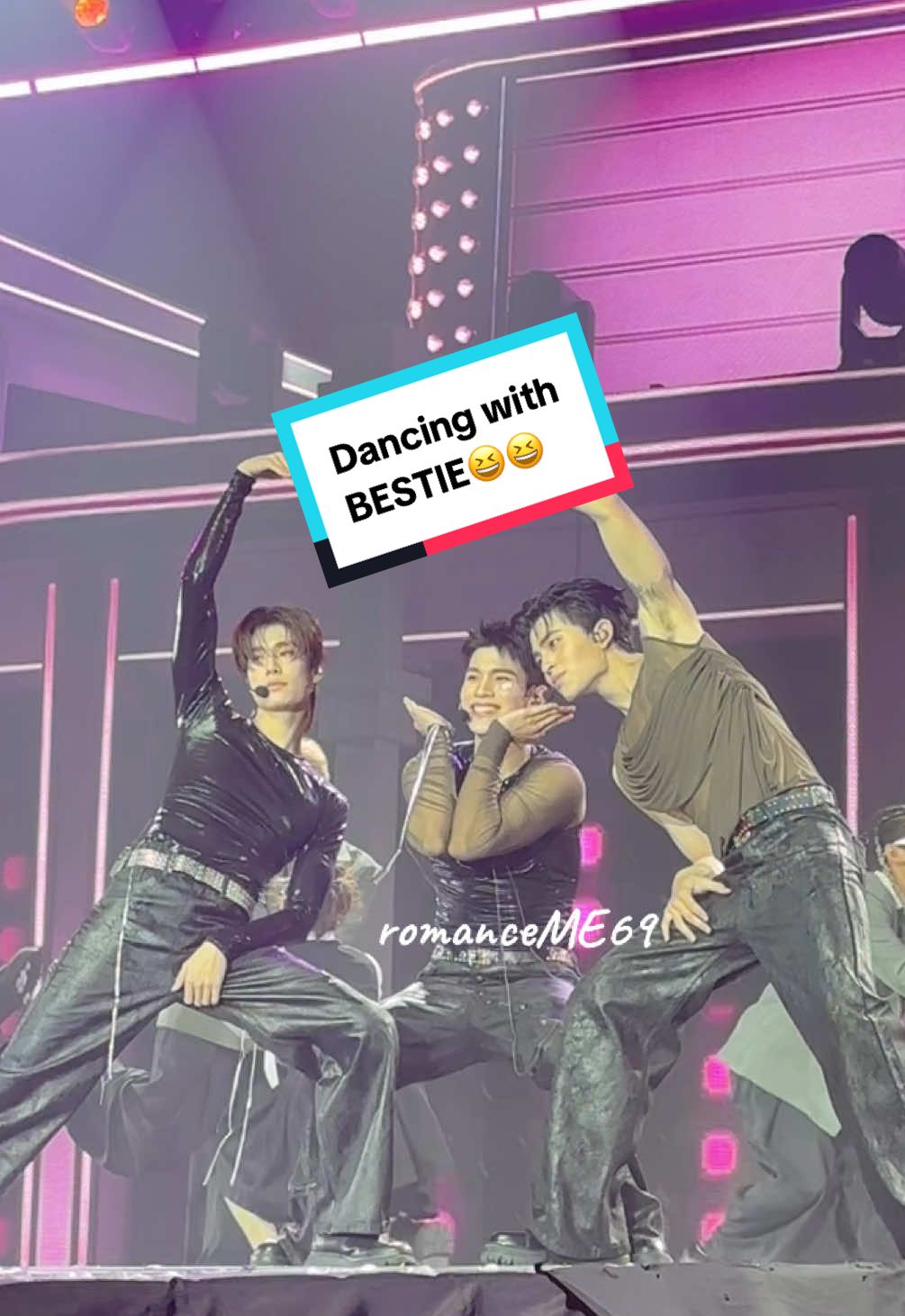 Can’t stop laughing 😆#pondphuwinfancond3 #pondphuwin #phuwintang #fourthnattawat #ppnaravit 