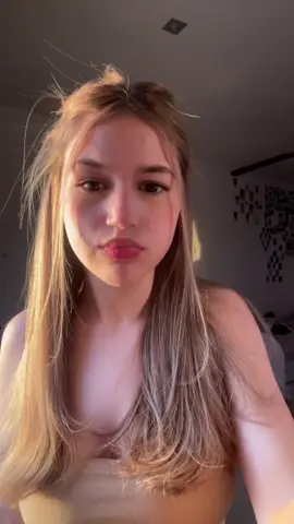 esos pelitos nada q ver e #tutuca #fyp #paratiii 