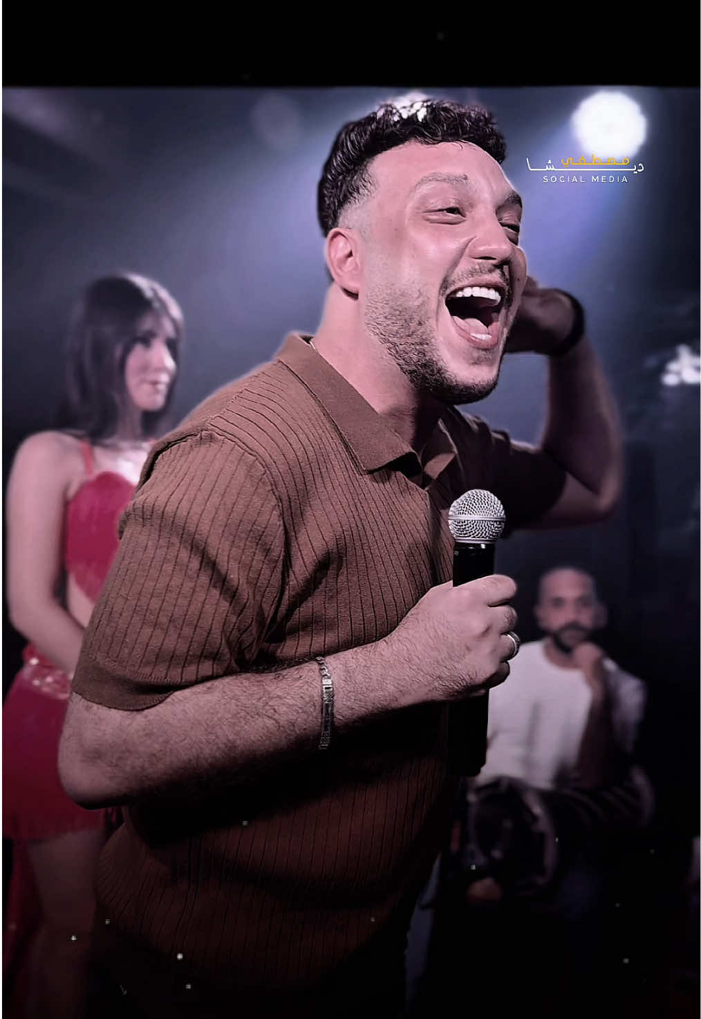 إحنا يا دنيا تعبنا يا دنيا واتعزبنا شهور وسنين💔🥀@حاتم المصري - Hatem Elmasry #oohclub #سهراتvlp #explore #foryou #capcut #vib #trend #الريتش_في_زمه_الله💔😣 