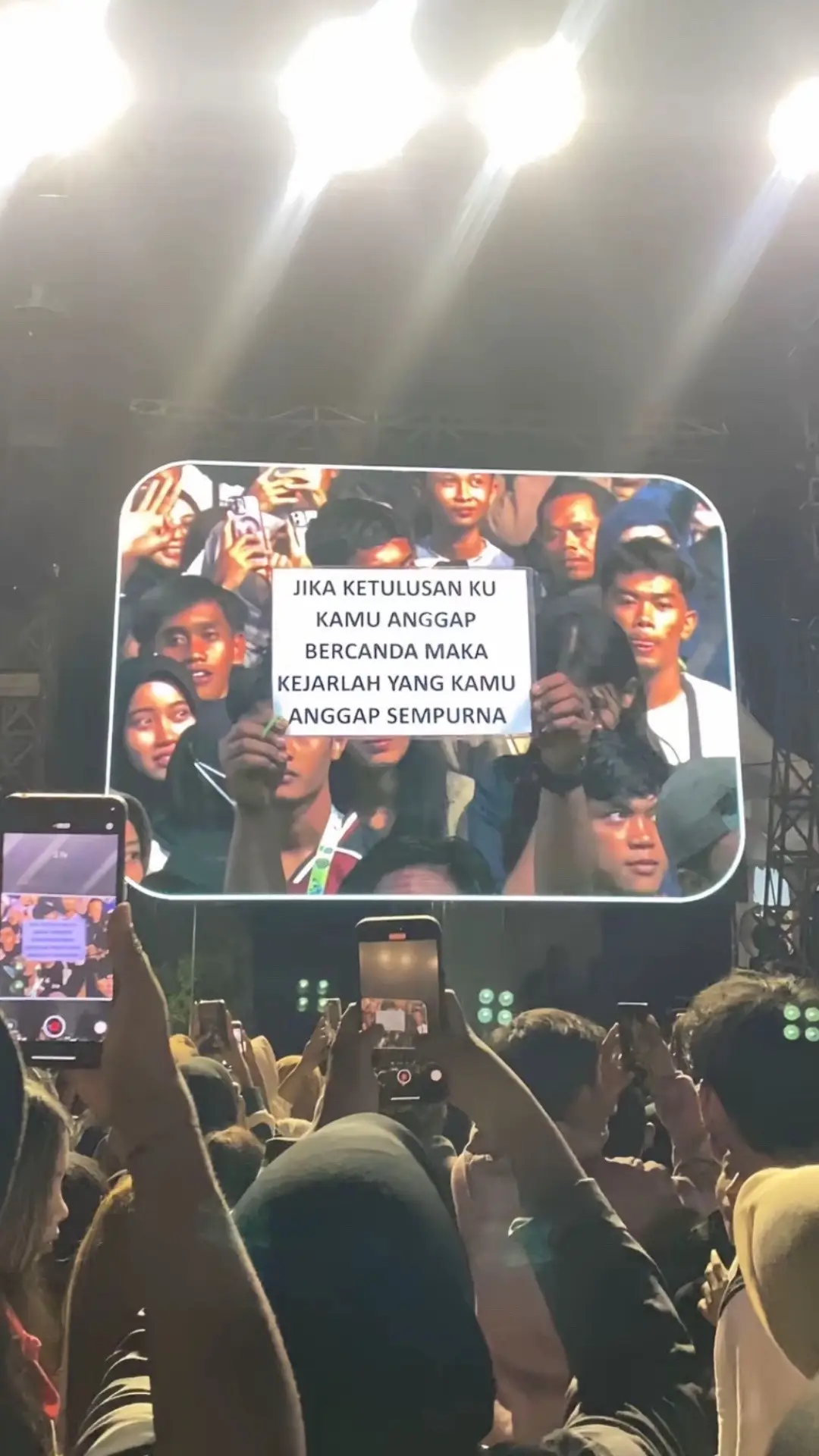 #fyp #lewatberanda #photoslide 