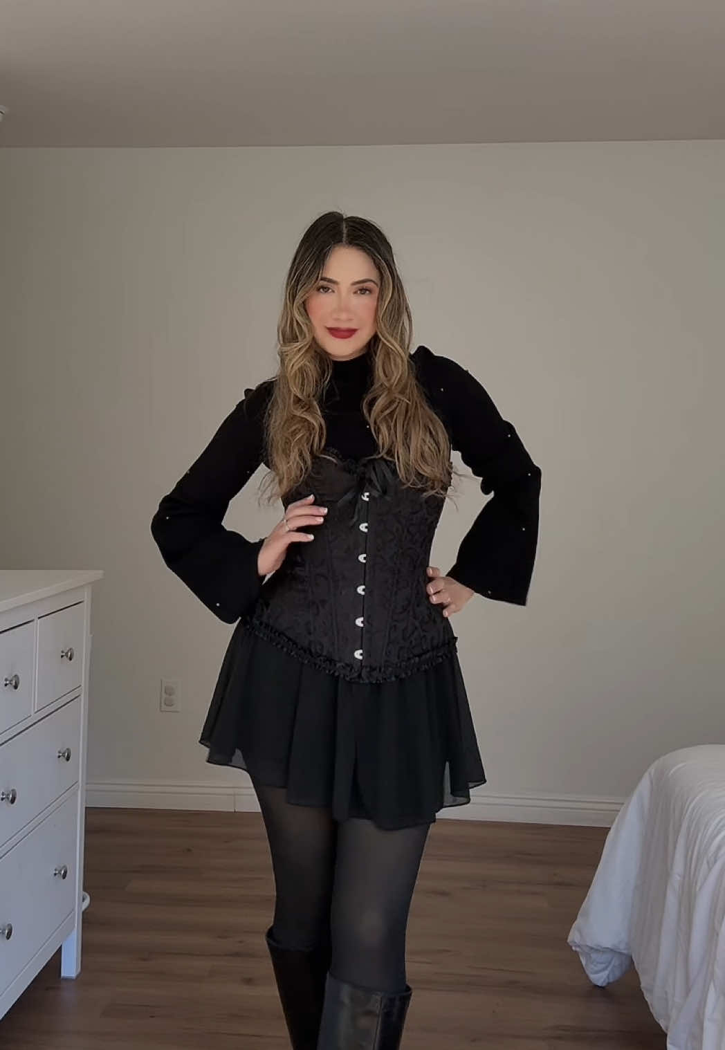 #corset #corsetdress #mariafelix 