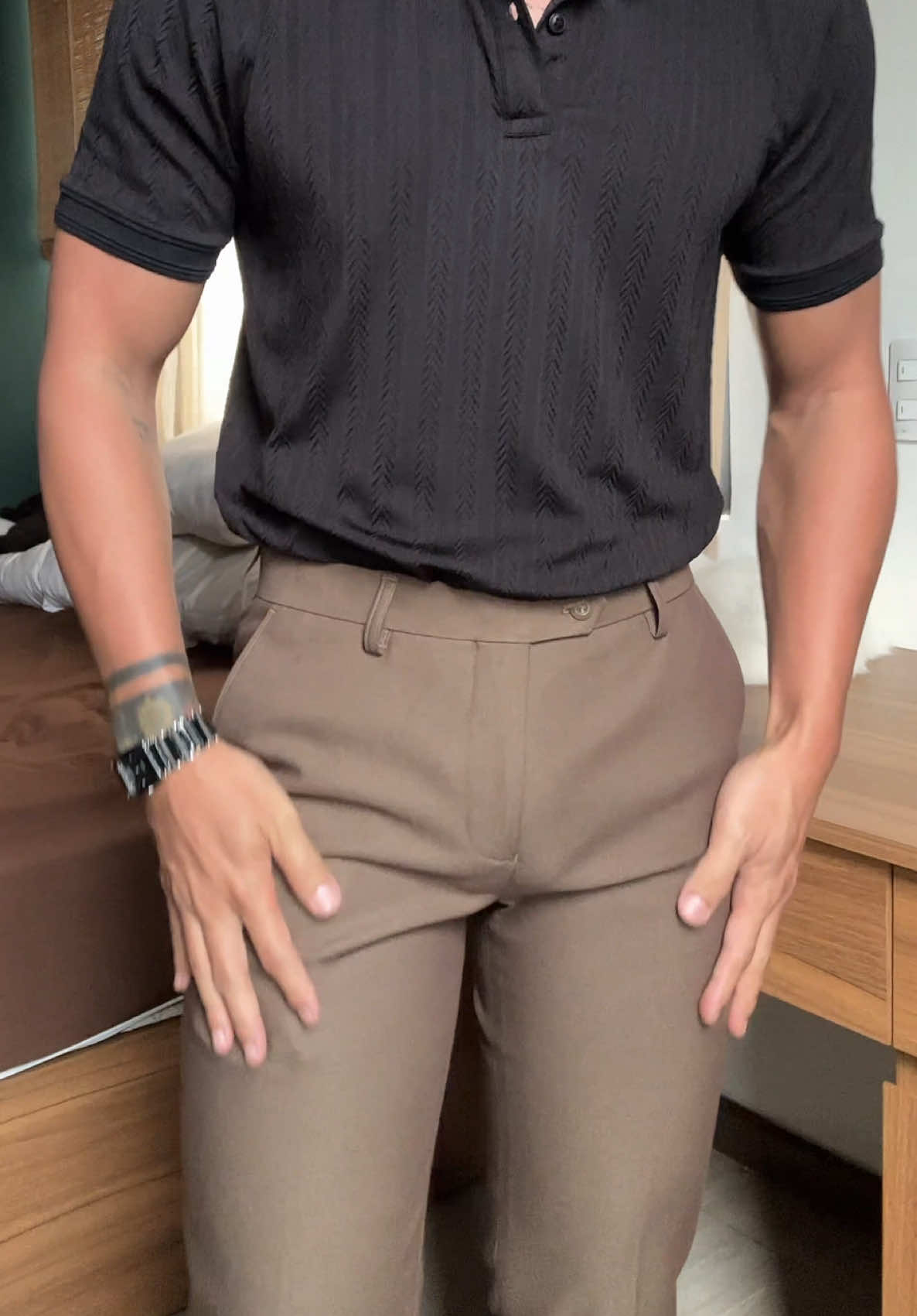 Am in love, the Classic Love 🤎💼👞