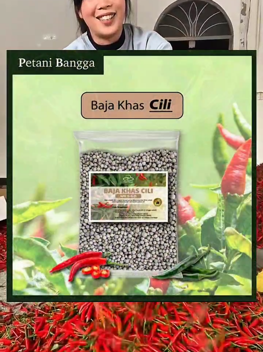 Kalau nak pokok cili lebat berbuah, rahsianya bukan pada air siram saja...tapi pada baja khas cili ni!Dari bunga terus jadi buah... puas hati tengok pokok berderet-deret penuh cili  ini bukan baja biasa… ini baja khas cili yang dirumus khas untuk bagi pokok lebih subur, bunga tak gugur, dan buah berganda! 🌶️🌶️ Nak hasil kebun macam ladang besar? Mulakan dengan baja ini jom klik keranjang kuning #bismillah  #fyppp  #tiktokmalaysia  #bajakhascili  #petanibangga 