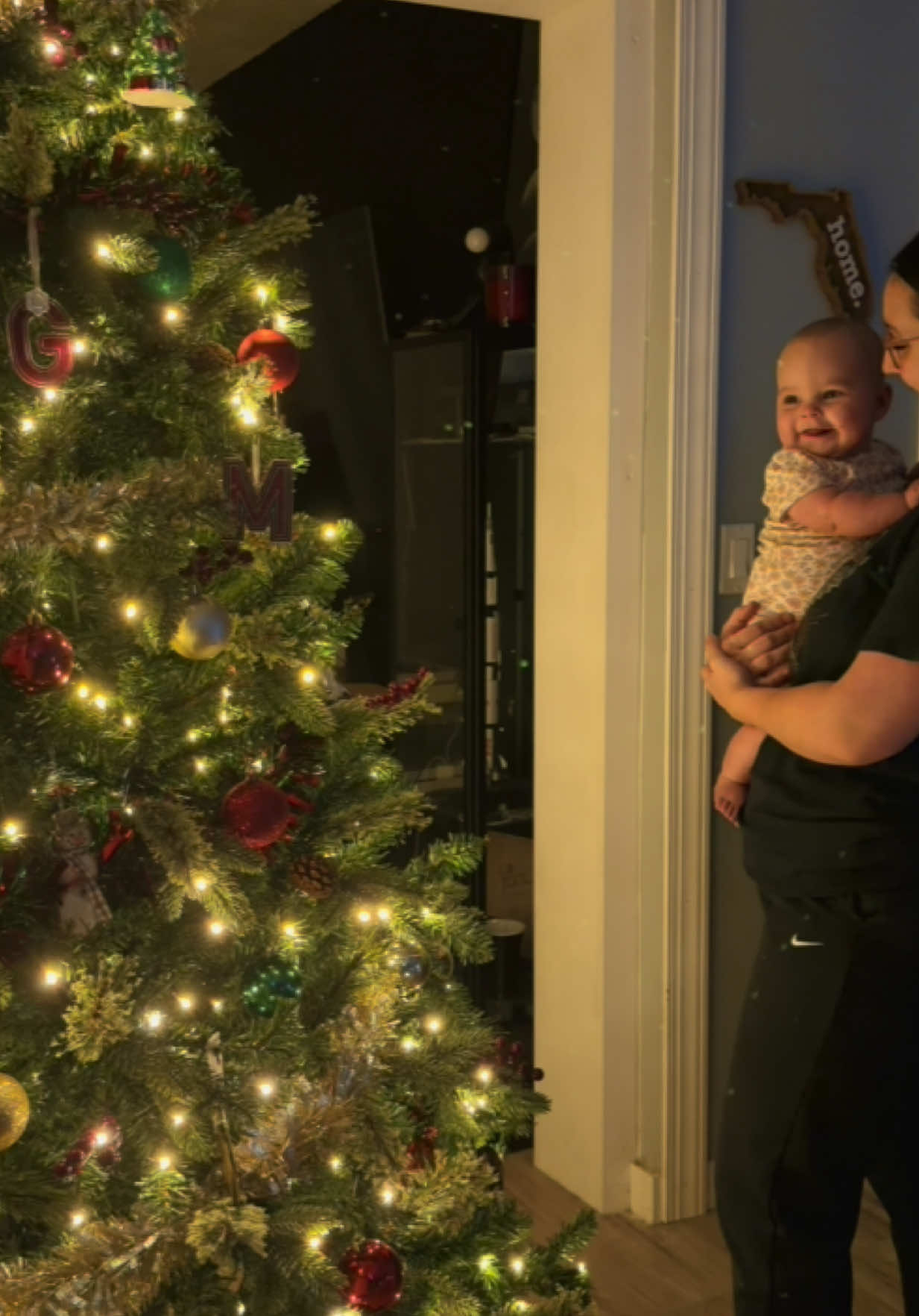 To see Christmas for the first time again, but through you 🥹 #christmastree #babysfirstchristmas #christmasmagic #firstchristmas 