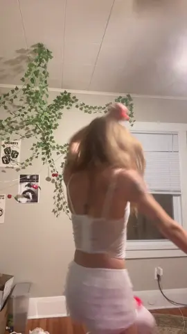 happy hallo   guesssss whooooo #halloweekend #pennywise 