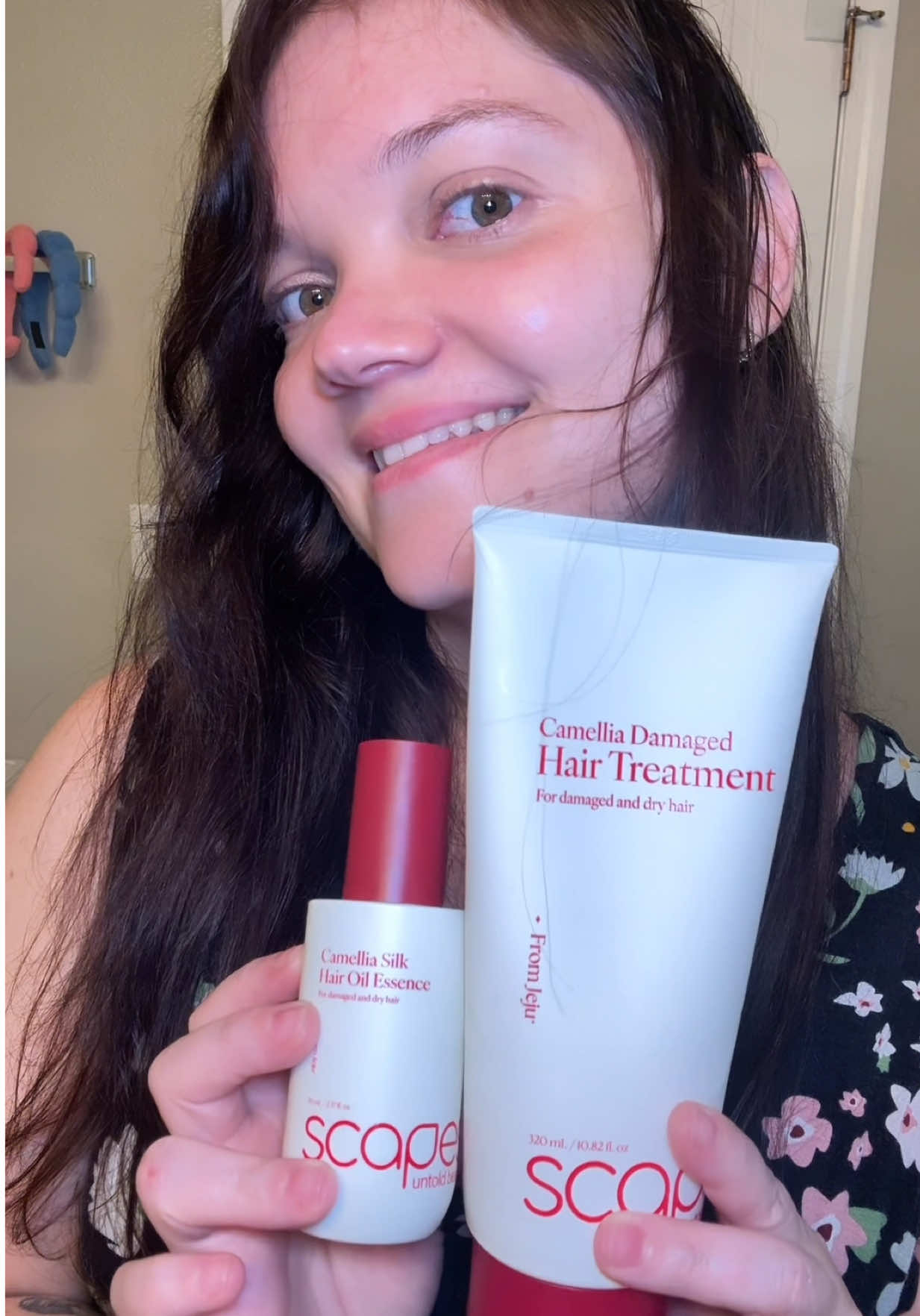 Korean Beauty 🇰🇷 SCAPES Camellia Line — Hair Transformation ✨💕 Transforming my hair from dry and dull to silky and radiant with the Scapes Camellia Line 🌸 Infused with Jeju Camellia Flower Oil, peptides, and keratin amino acids — this duo delivers deep hydration, repairs damage, and adds incredible shine 💧 💆‍♀️ Hair Treatment: nourishes and strengthens from root to tip, reducing breakage and split ends. 💧 Hair Oil Essence: lightweight, non-greasy, and gives instant silky smoothness. My hair feels softer, healthier, and full of life again! 💕 #ScapesHaircare #CamelliaLine #HealthyHair #LuxuryHaircare #JejuCamellia @BYouClub Beauty 