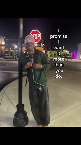 pushing myself to the top no matter what #Q4 #motivation #contentcreator #model #fashioninspo 