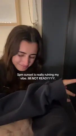 Time to hibernate 🧸🧸 #daylightsavings #daylightsavingstime #foryoupage 