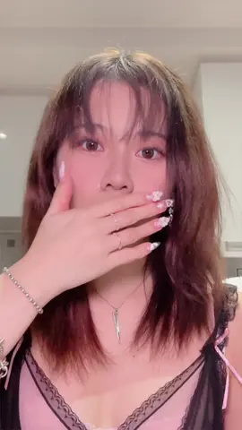 new nails and it’s a columbina inspired set, original inspo was from @darku💟 🫶🏻 nails done by @nailzbyaeri  . #fyp #GenshinImpact #genshinnails #nailset #damselette 