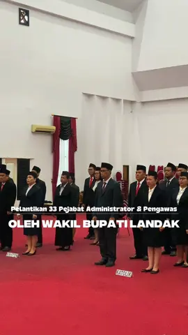 Wakil Bupati Landak @ERANI,S.T.,M.T melantik 33 Pejabat Administrator dan Pejabat di Lingkungan Pemerintah Kabupaten Landak. #landakdailyinformasi #kabupatenlandak #birokrasi #asn 
