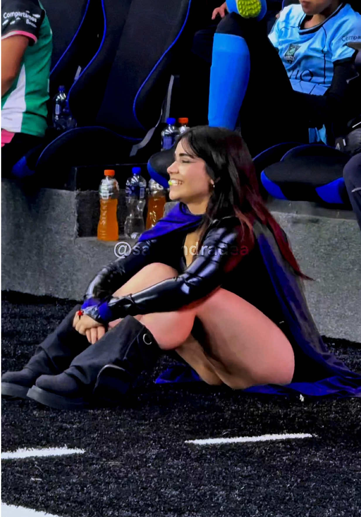 Alana Flores | 🔵🔴🆚🐸 J3. 👑 Queens Cup México #alanafloresf #kingsleague #queensleague #raventeentitans #teentitans @alanafloresf 🖤 