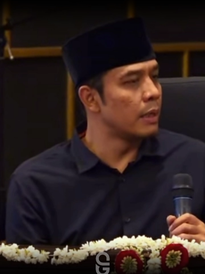 Kita hanya dituntut untuk lebih baik dari kemarin bukan menjadi seperti orang lain #guskautsarploso #fyppppppppppppppppppppppp #viraltiktok #berandatiktok #fypシ゚ 