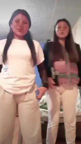 #apoyanos🙏 #dalecorazoncito❤️❤️❤️❤️❤️❤️ #sigueme_y_te_sigo #@FaBiaNa FaLcON 👑🥀 @Mari Guerrero @melany.fx♡👑🥺 