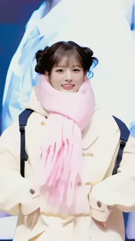 Sullyoon nmixx fancam 4k aesthetic #nmixx #sullyoon #sullyoonnmixx #fancam #fancamskpop 