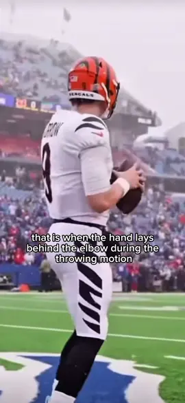 Does long toss increase throwing velocity? #athlete #pitcher #quarterback #throwingvelocity #throwingvelocitytraining 