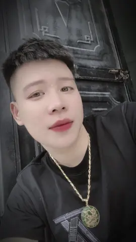 Lạnh rồi đó em đi đâu nhớ mang theo tuii