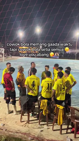 adek sayang abangg🤭😋 #storybola #storybola⚽ #bolakaki #sepakbola #fyp 