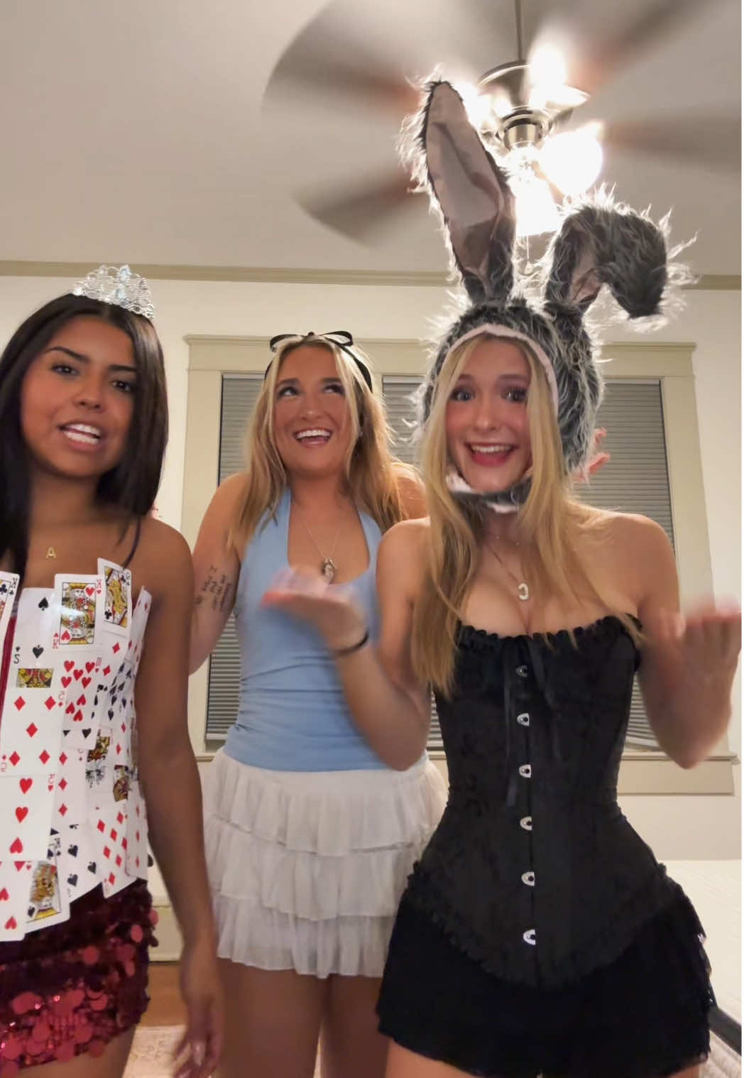 happy halloweekend :))) #halloween #halloweencostume #donniedarko #fyp #trending 