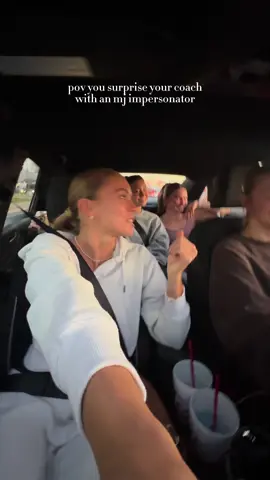 STACY LIKEYYYY 🥵🥵🥵🥵 #mjimpersonator #collegedance #surprise #viral 