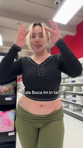 <3 #target #calaboca #trending #elenasainte 