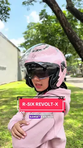 Cewe-cewe ngabersss wajib punya helm ini sih😍 #helmwanita2026 #helmcewekterbaru2026 #rsixhelmet #rsixofficial #helmetloverindonesia #revoltx #ngabers 