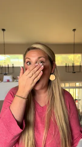 Meet the Reyes Suede — your new everyday favorite. Soft suede, cozy comfort, and that easy-on design we all love. Lightweight, flattering, and ready for everything from coffee runs to cozy weekends. This is the moc everyone’s talking about. ☁️👟 #heydudes #womensboots #wintershoes #comfystyle #heydudes 