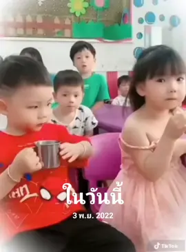 #วันนี้ในอดีต เปลี่ยนไปตามกาลเวลา ไม่มีอาไรอยู่กับเราได้นาน#วันนี้ในอดีต #แม่เลี้ยงเดี่ยว💜 #รถรับส่งนักเรียน💯☑️ #ช่วยซัพพอร์ผู้หญิงคนนี้หน่อยได้ไหมคะ 