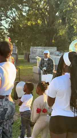 Another heaven had a phone performance In the books 🩵🥀🩵🥀🩵🥀🩵🥀🩵 #explorepage #singer #trending #heavenhadaphone #fypシ 