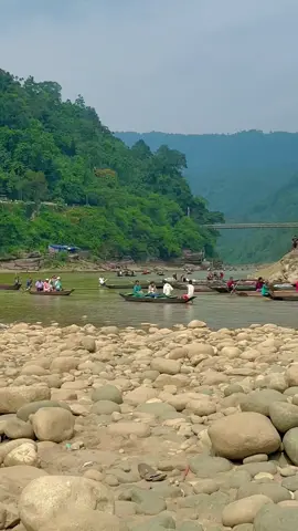 #mukhlech_hossain_jovan #jaflongzeropoint জাফলং এর প্রকৃতি সৌন্দর্য দেখতে হলে আমার এই আইডি কে ফলো দিয়ে রাখুন।