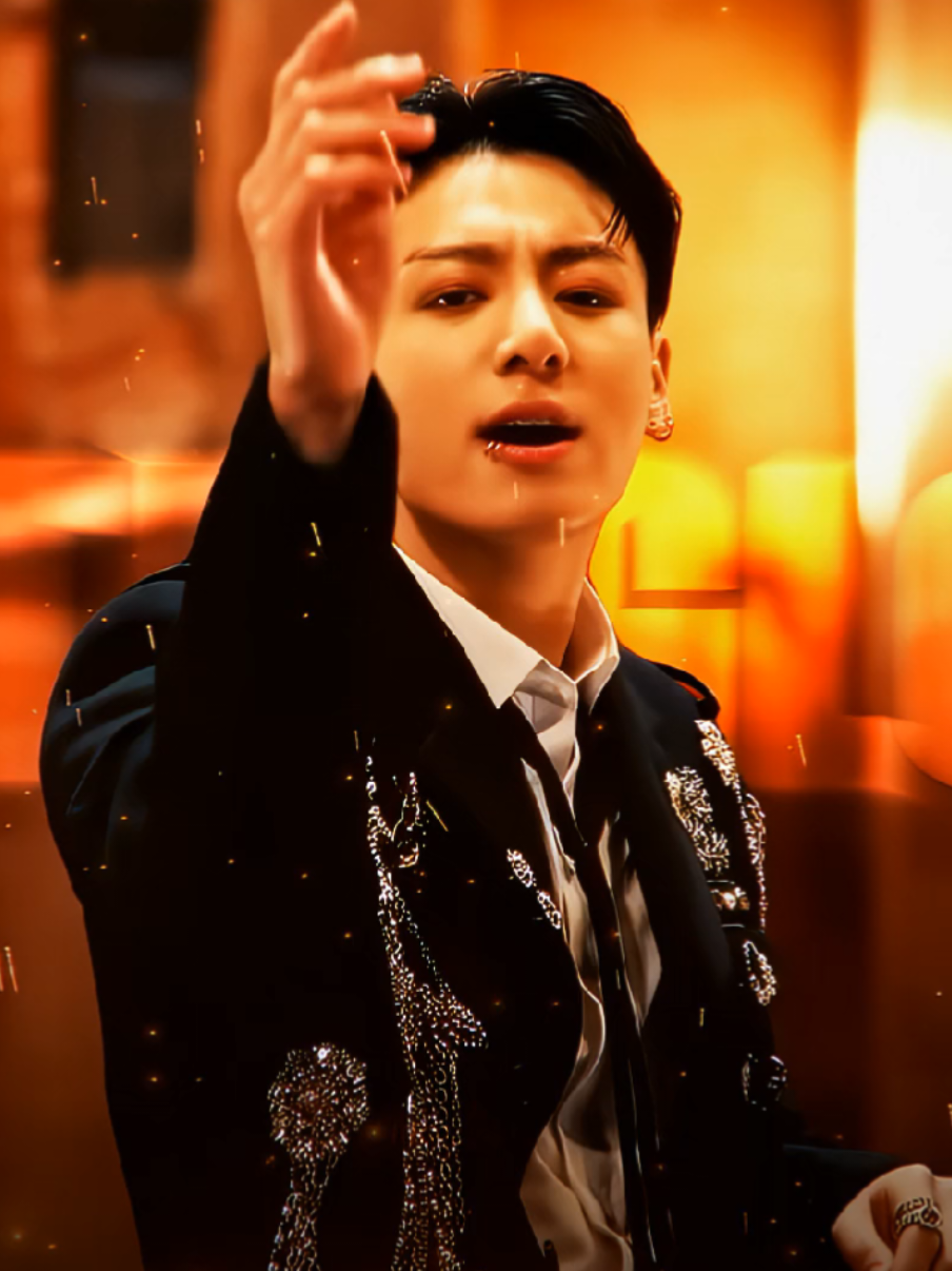 HAPPY 2 YEARS WITH 'GOLDEN' ♡ #jungkookedit #jungkookgolden  Jungkook dance, Jungkook song