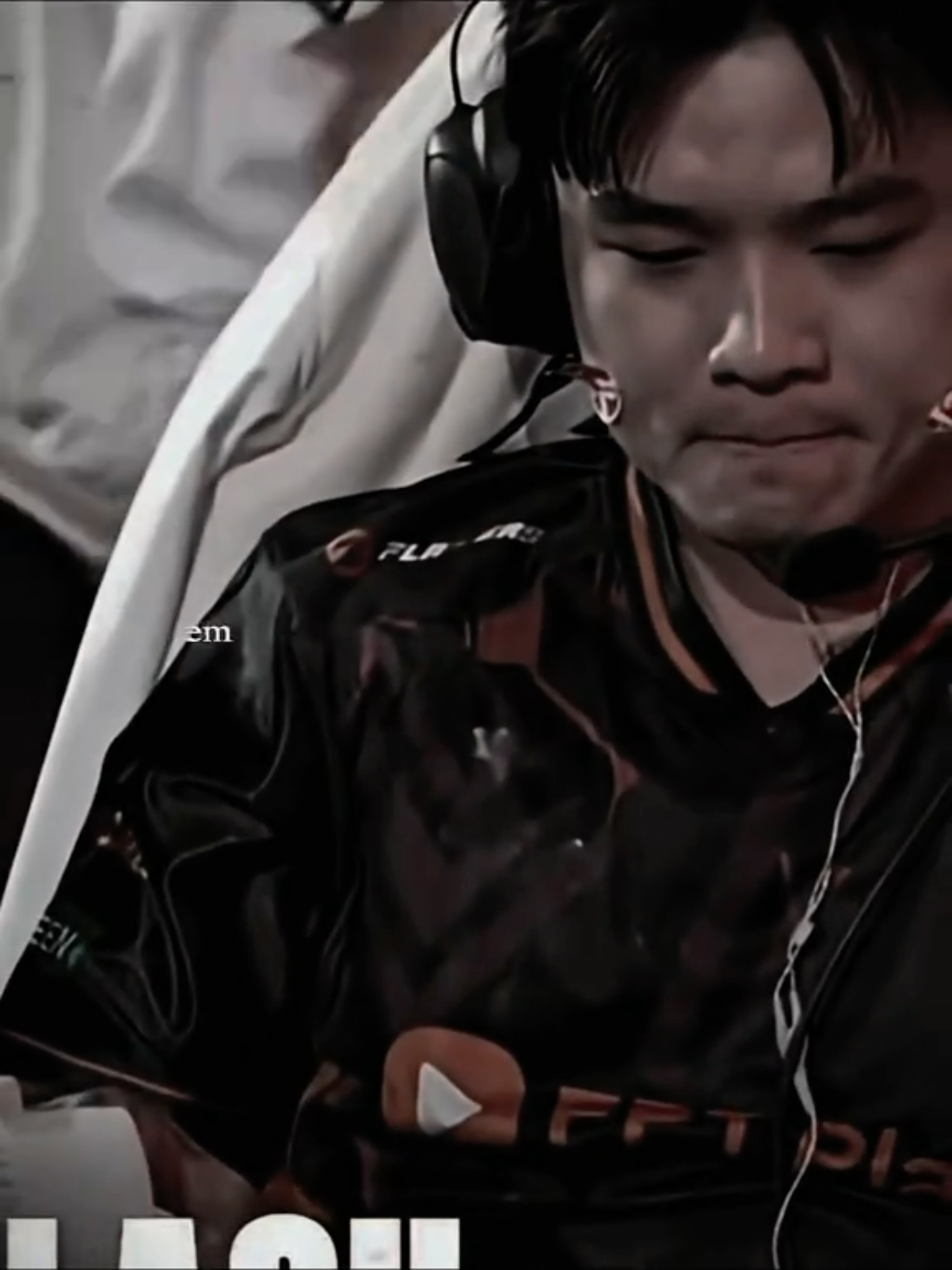 anh da lam duoc roi day...⚡️⚡️ #fptxflash #maris #teamflash #flazer#chungketdtdvmuadong2025#dtdvmuadong2025 #betroc #bear #huyhoang #gray #fptxflashisthechampion