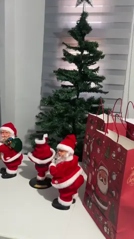 Mainan bergerak Natal lucu Dekorasi lucu Hiasan Natal Crishmas Decorations #santaclaus #bonekalucu #fyp✨ 